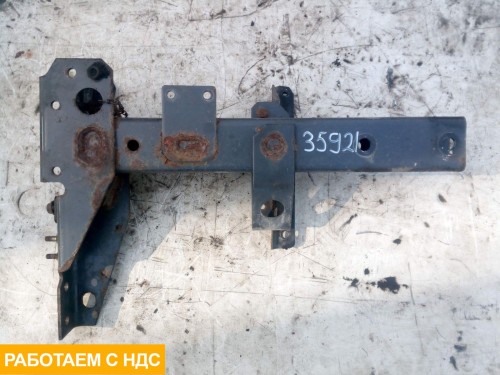 Кронштейн крепления крыла левый