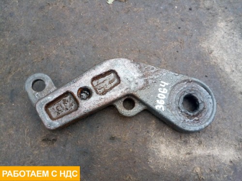 Опора переднего амортизатора левая