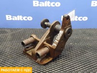 Кронштейн торсиона кабины правый